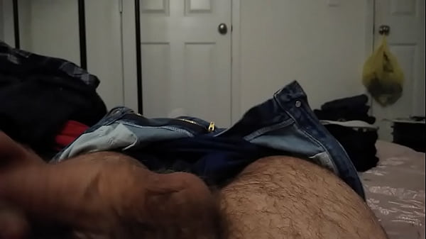 Me Jeff Hall I love to please and to be pleased