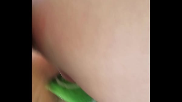 Download Video - Two aussies fucking raw