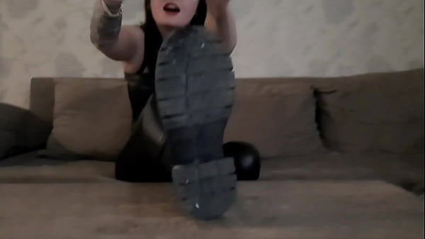 dominatrix annabelle boots horse