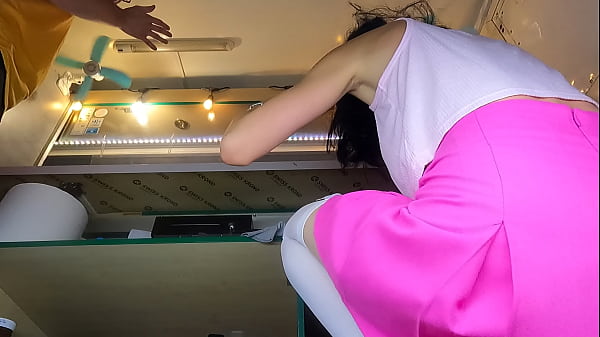 Hot and young 18 teen virgin upskirted at work while serving customers