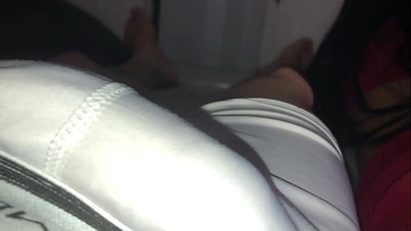 Download Video - deitado na cama da inteada novinha bateno uma olhano pra bunda dela &lpar; sex toy &rpar;