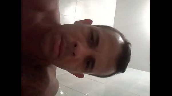 Download Video - Carioca gostoso na punheta