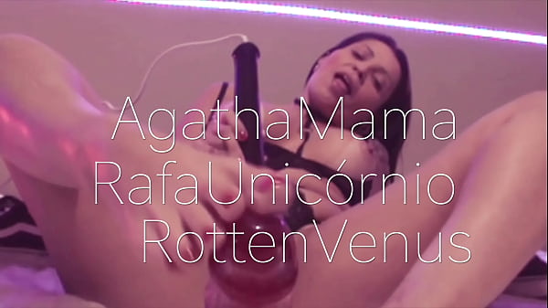 Irresistible Feet For The Pleasure Of Rotten Venus and Agatha Mama - Dirty Version