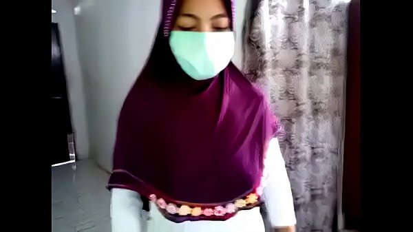 Jilbab pamer 1