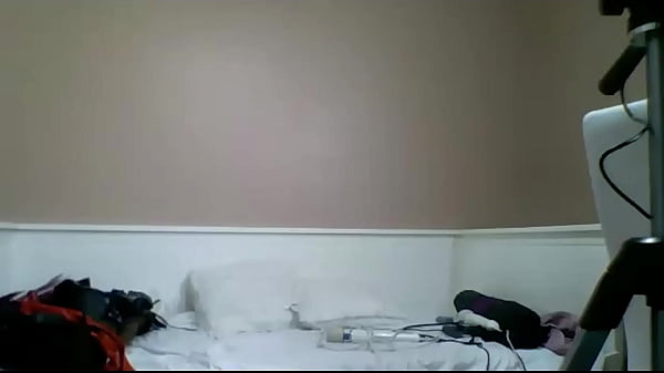 Anal Insertion! Sexy Maxine X Vibes Her Cunt & Fucks Herself!