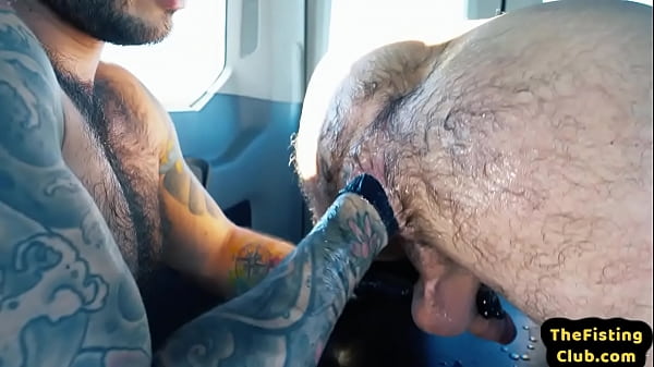 Download Video - Anal eaten hunk gets lubed and fisted during car ride