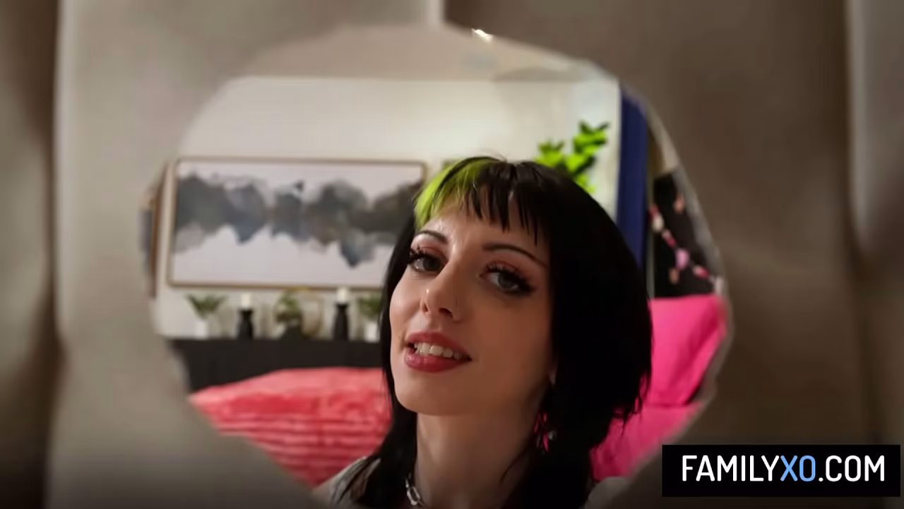 Big Ass Stepsister Has Sneaky Sex With Stepbrother