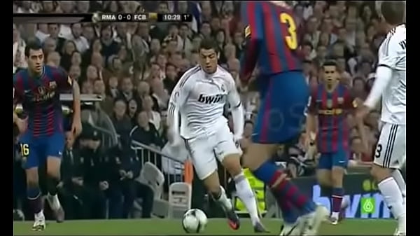 Download Video - Cristiano ronaldo bulge&comma; no underwear&comma; football bulge