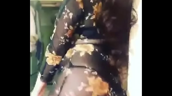 エジプトの派手なダンス