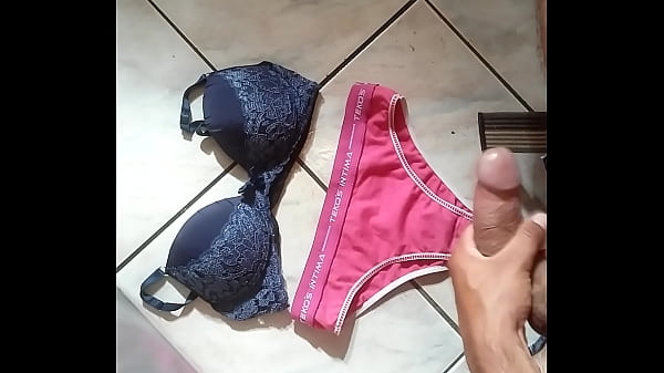 Calcinha nova rosa