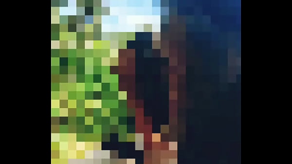 Elle Me Suce Dans Un Parc