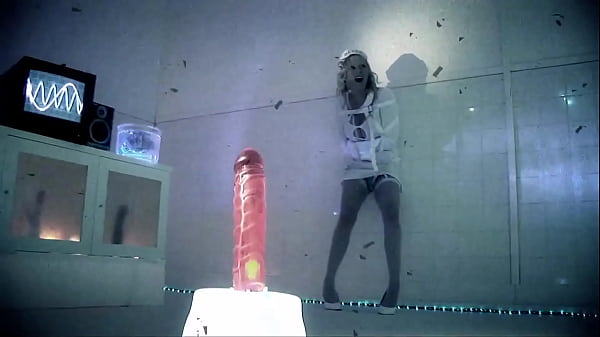 Group party with Cindy Behr and Valerie Pearl two blonde sluts love to get turned on and enjoy many cocks