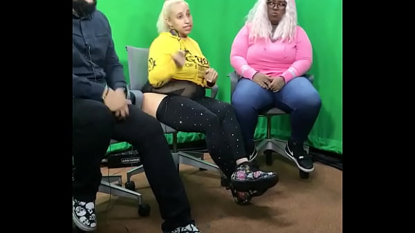 Showntell X Hazelnutxxx on Tv