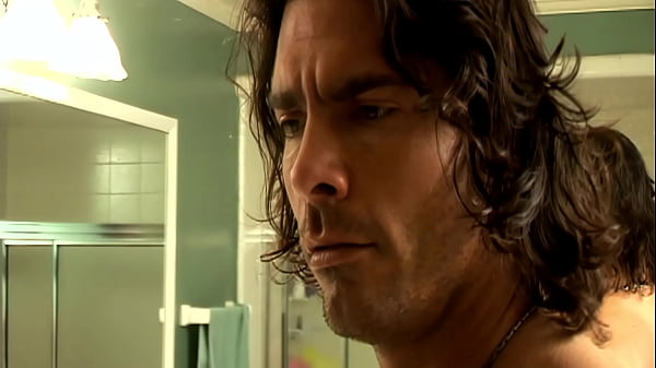 Alicia Rhodes, Elizabeth Lawrence and Michelle Thorne sit on the banquette with a couple of clients