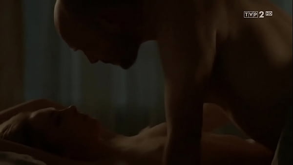 电影《Miasto Skarbow》中的 Magdalena Kolesnik 性爱场面