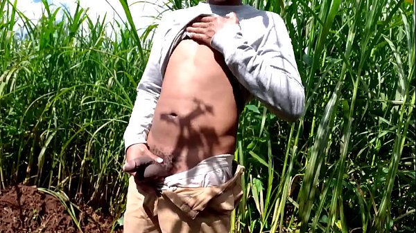 Download Video - Indian Stepsister Secretly Films Stepdad Masturbating Outside