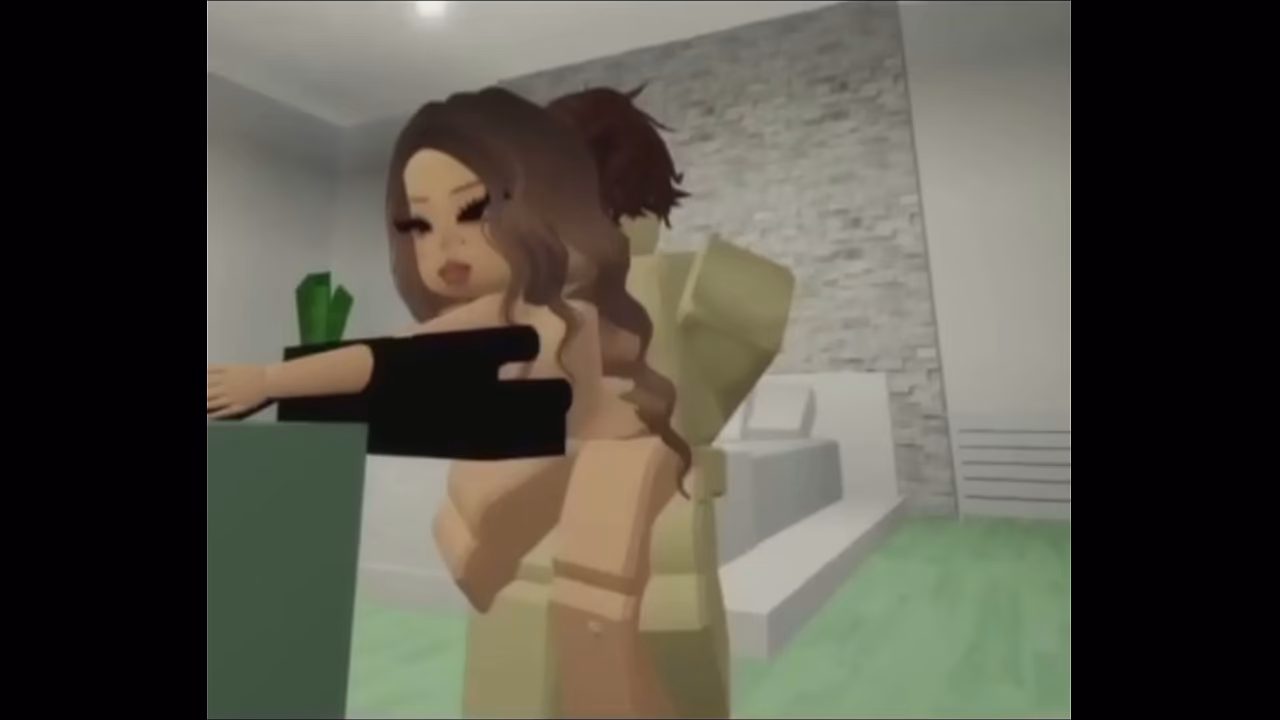 Chica rebelde es penetrada por el culo en brookhaven