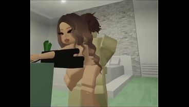 Chica rebelde es penetrada por el culo en brook...