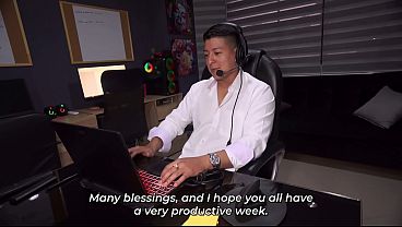 Super sexy secretary shows her big tits to the boss – She makes him cum all over the office.