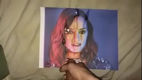 Download Video - My huge cum tribute on Daisy Ridley 2