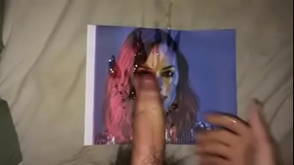 My huge cum tribute on Daisy Ridley 2