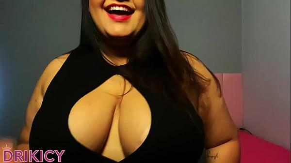NAUGHTY BRUNETTE WITH BIG BREASTS CONTROLLING HER HANDJOB WITH A WONDERFUL JOI (ENGLISH SUBTITLES)