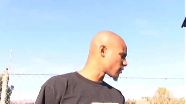 Welcome To Miami - 3 Horny Bitches For Maximo