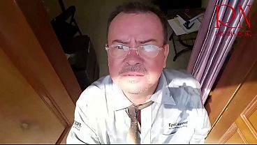 Goddess Regina Noir - GROW LIKE A TOWER. Giant secretary in the office. The manager guy is very surprised by her height. FULL VIDEO 267