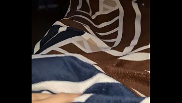 Unas ganas de acabarle las tetas a una pendeja
