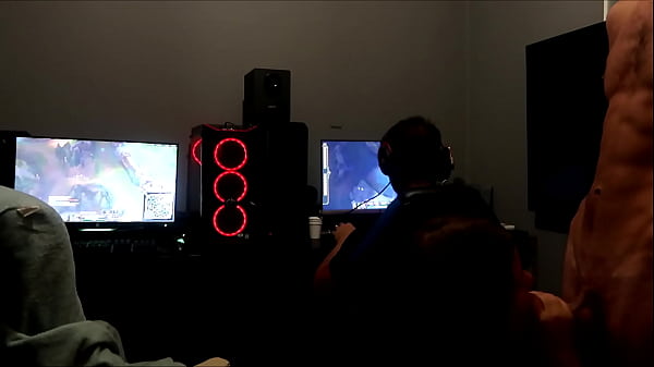 My CUCKOLD BOYFREND LIKES MORE GAMES THAT MY PUSSY , SO I FUCKED IS FRIEND (I GOT CUMSHOT IN MY ASS)