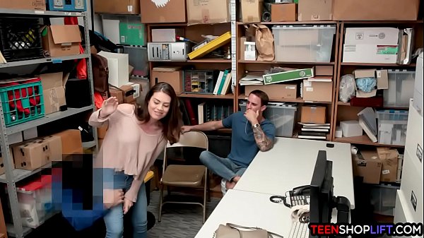 Download Video - Boyfriend has no mercy for his shoplifting girlfriend