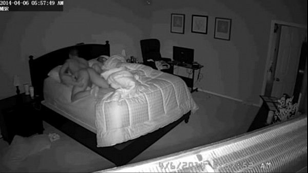 Hot Young Stud Fuck And Cum Inside A Mature Milf Besides Her Husband