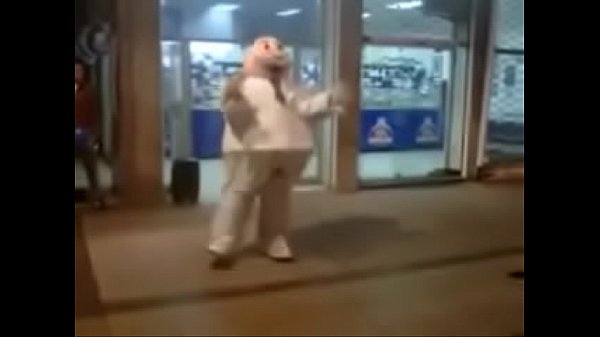 Blanca bailando sexy