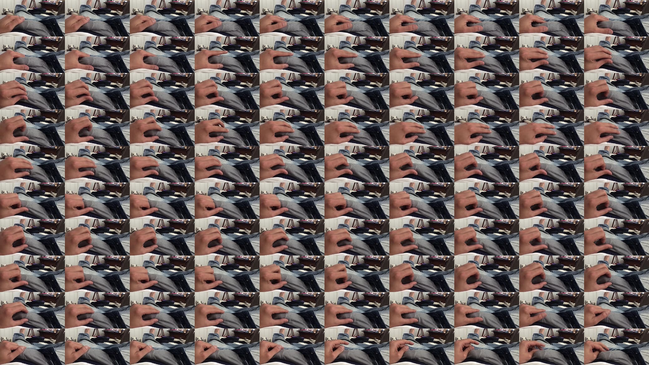 Teasing my cock 预览图