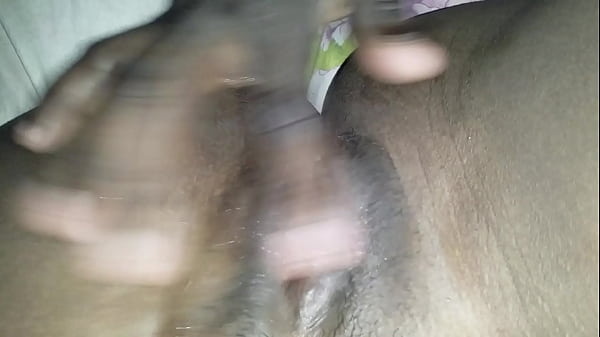 Romancing her pussy B4 a fuck