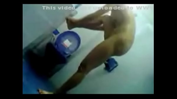 thumb take a bath