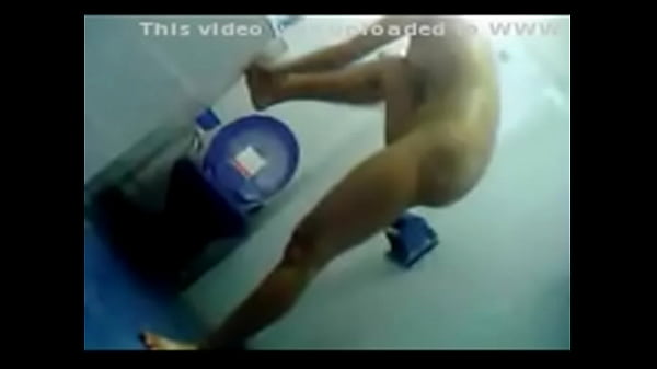 thumb take a bath