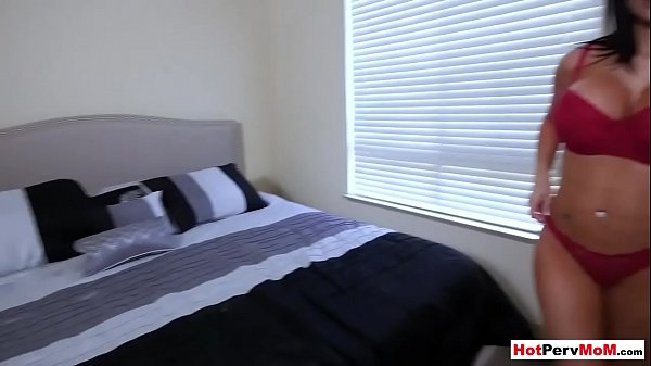 Accidentally creampied my big titted mature stepmother