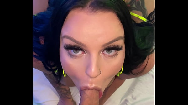Payton Preslee Can't Resist Swallowing Cum