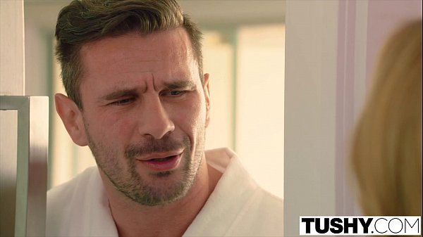 TUSHY My boss takes my ass