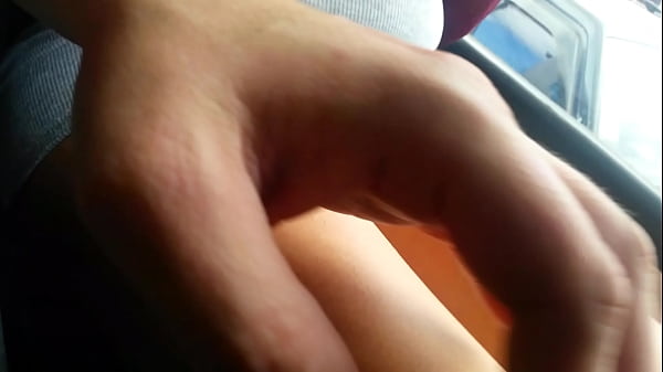 bus upskirt no panties