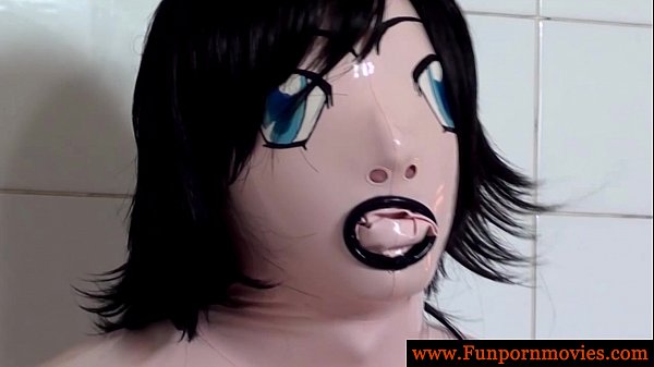 Living latex blow up doll