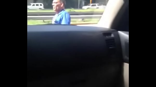 Tdivas shemale Stefanny follando en el auto en ...