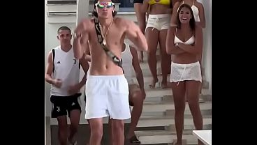 Dancinhas no XVídeos