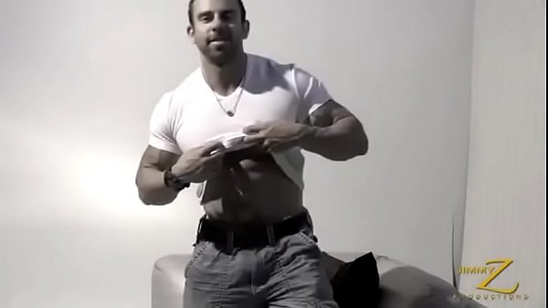 Download Video - Xaver Muscled