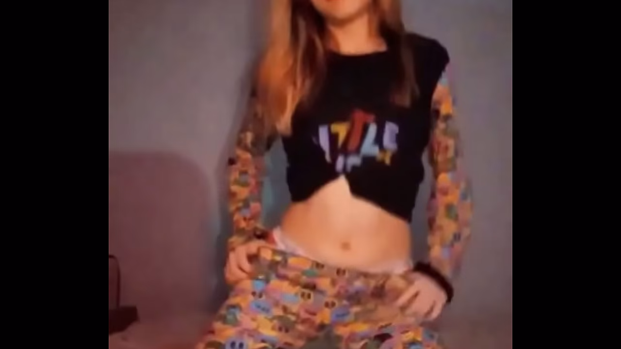 Bonneyuwu - 9:34 pijama dildo masturbacion striptease