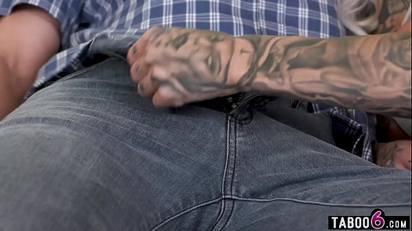 Stepcousin teen Chantal Danielle had irresistible huge tits and tattoos