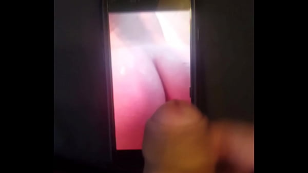 Jacking off with cumshot