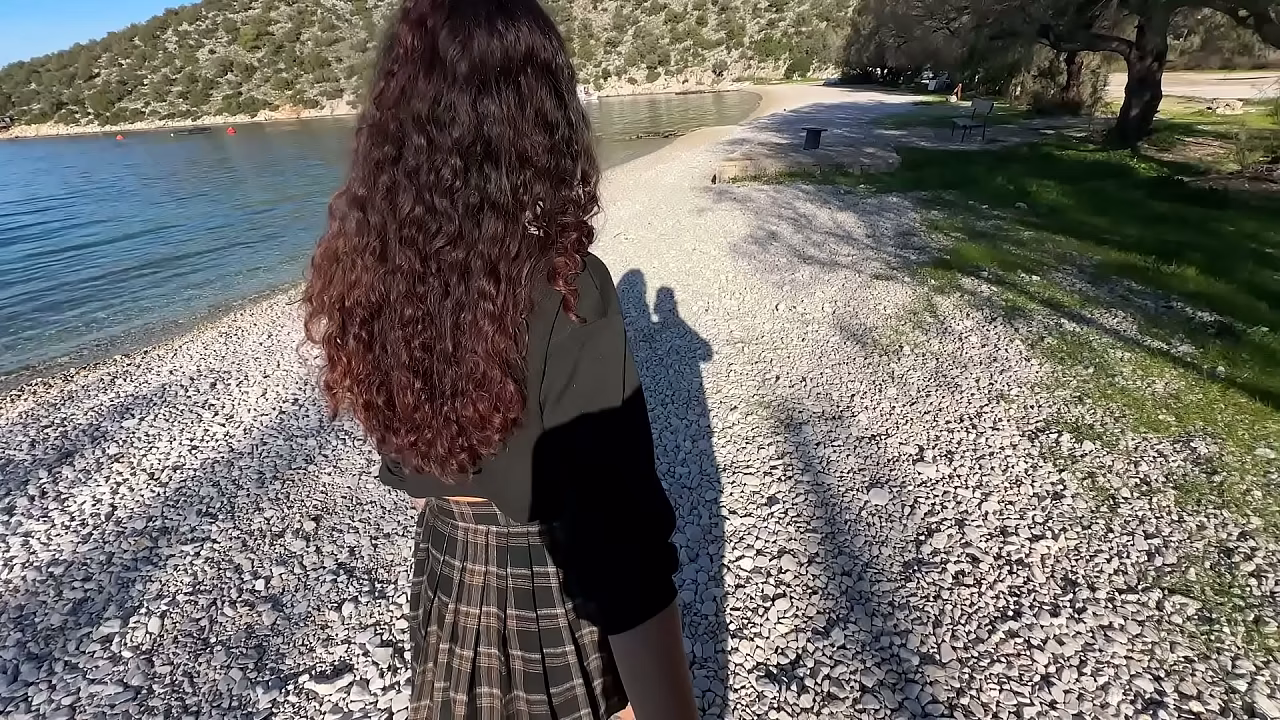 Spend Valentine'_s Day with me at the Beach!