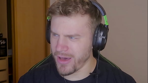 Download Video - Chi-Chi Reveals The Biggest Secret in Dragon Ball &lpar;Super Slut Z Tournament&rpar;